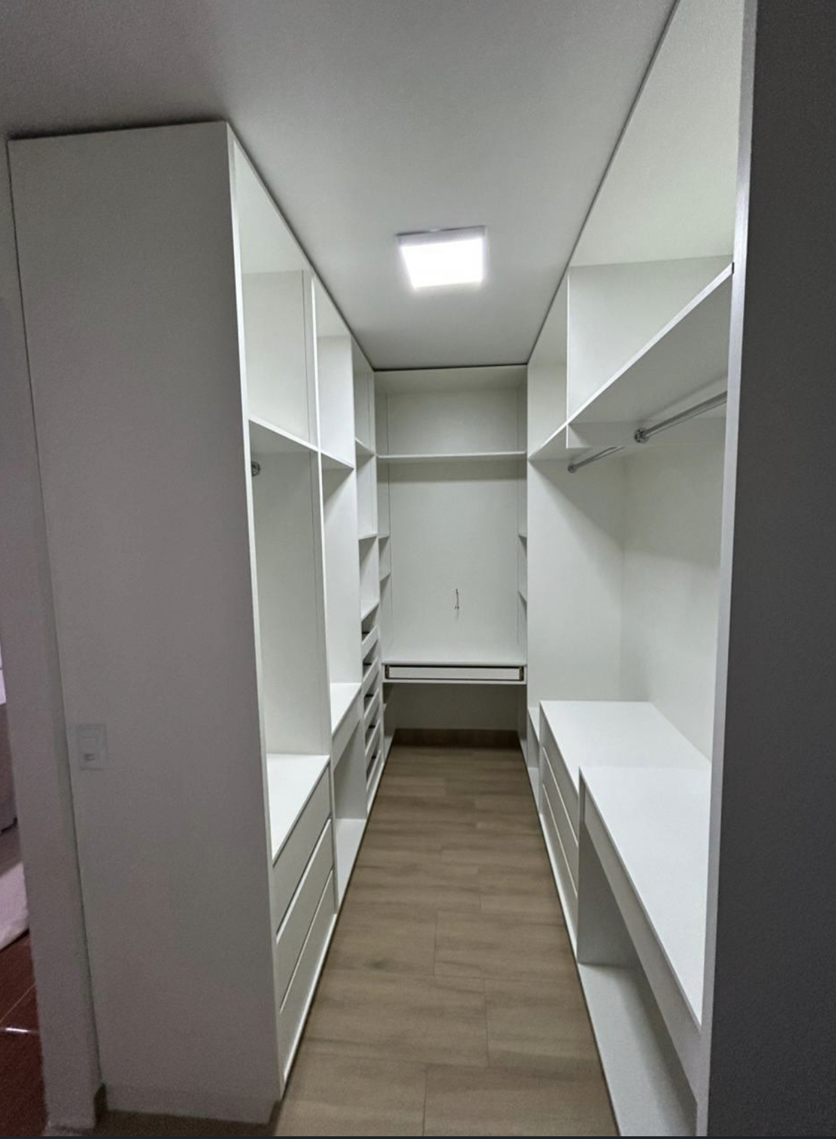 Closet 1